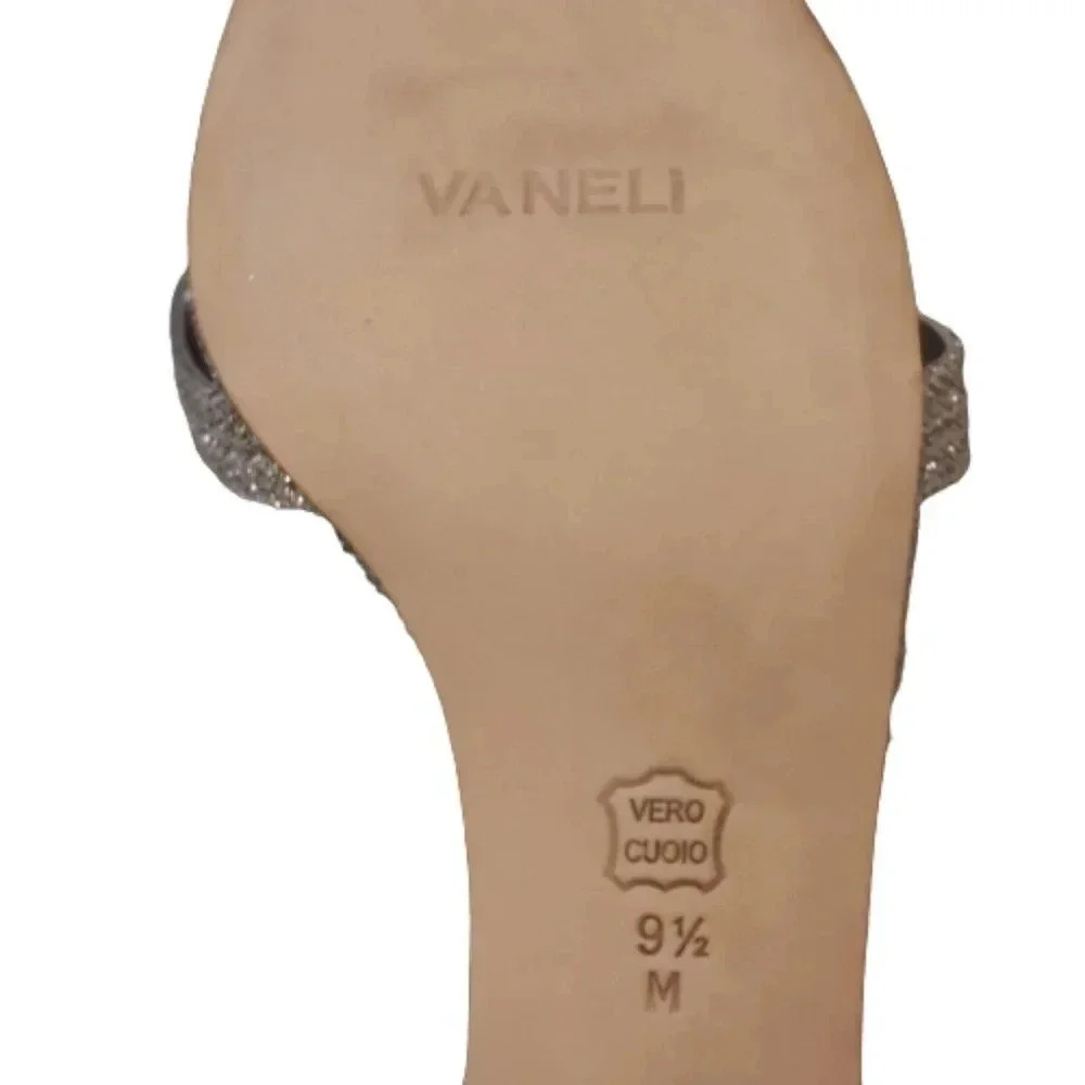 NWT In Box Vanelli silver "Maxine" kitten heels Size 9.5 - Picture 4 of 7